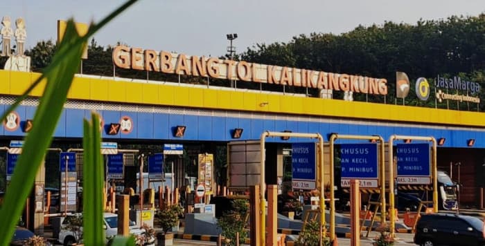 Arus Balik di GT Kalikangkung Meningkat Tajam, 13 Ribu Kendaraan Menuju Jakarta