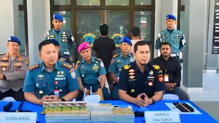 TNI AL Berhasil Gagalkan Upaya Penyelundupan Rokok Illegal Senilai Rp 2,49 Miliar di Labuan Bajo
