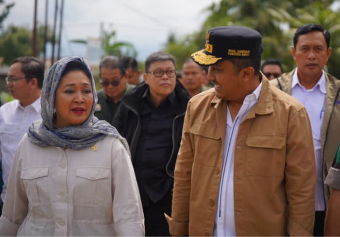 Titiek Soeharto Pastikan Bantuan Pangan Tersalurkan Tepat Sasaran