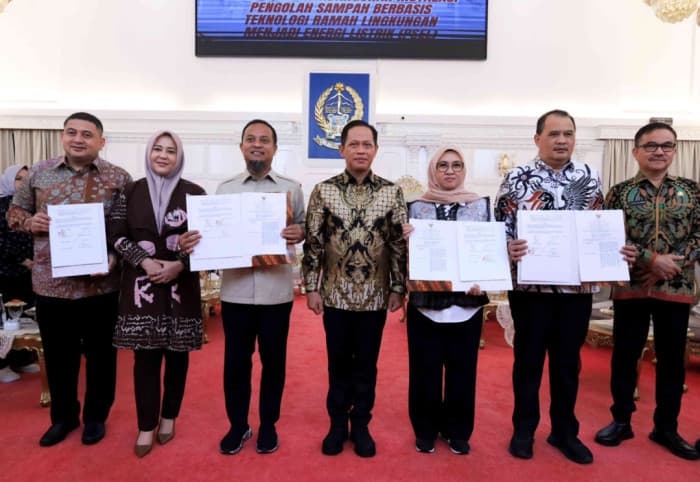 Pemerintah Percepat Pembangunan PSEL di Makassar Raya