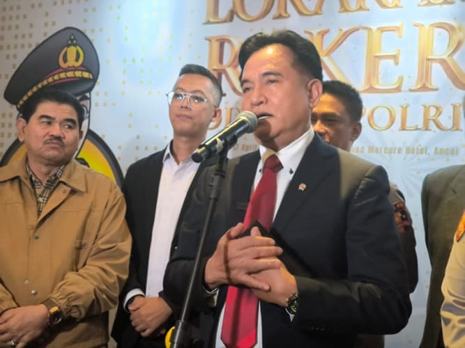 Menko Yusril Soroti Skema Penanganan Kasus Koneksitas Sipil-Militer
