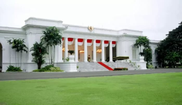 Istana Kibarkan Bendera Setengah Tiang untuk Peringati G30S 1965