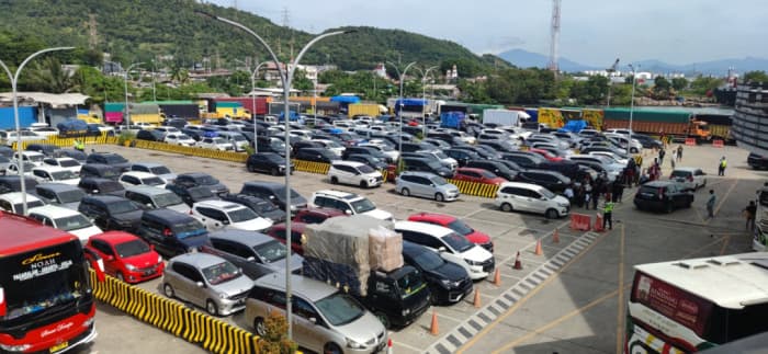 DJKA Imbau Pemudik Lewat Merak Naik Kereta Api